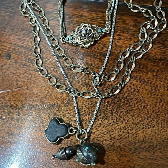 Lucky Brand 3-Strand W/Charms Turquoise Necklace—GORGEOUS! Excellent Cond! - Picture 2 of 15